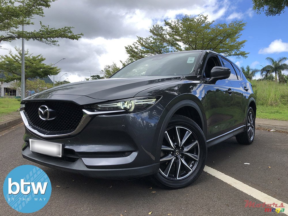 2017' Mazda CX-5 photo #2