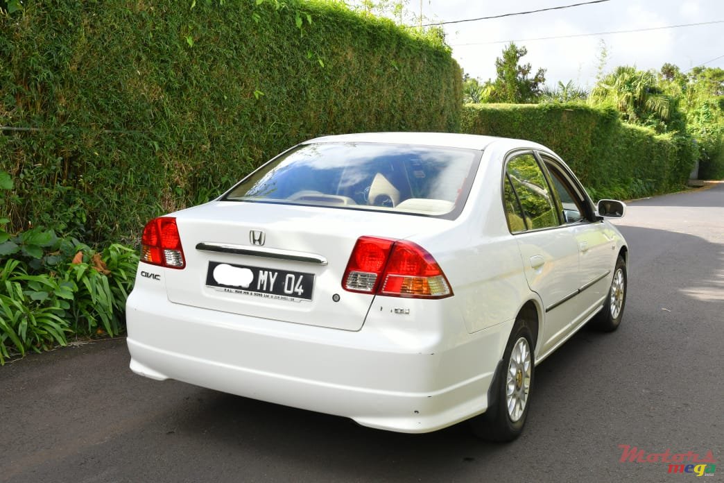 2004' Honda Civic photo #2