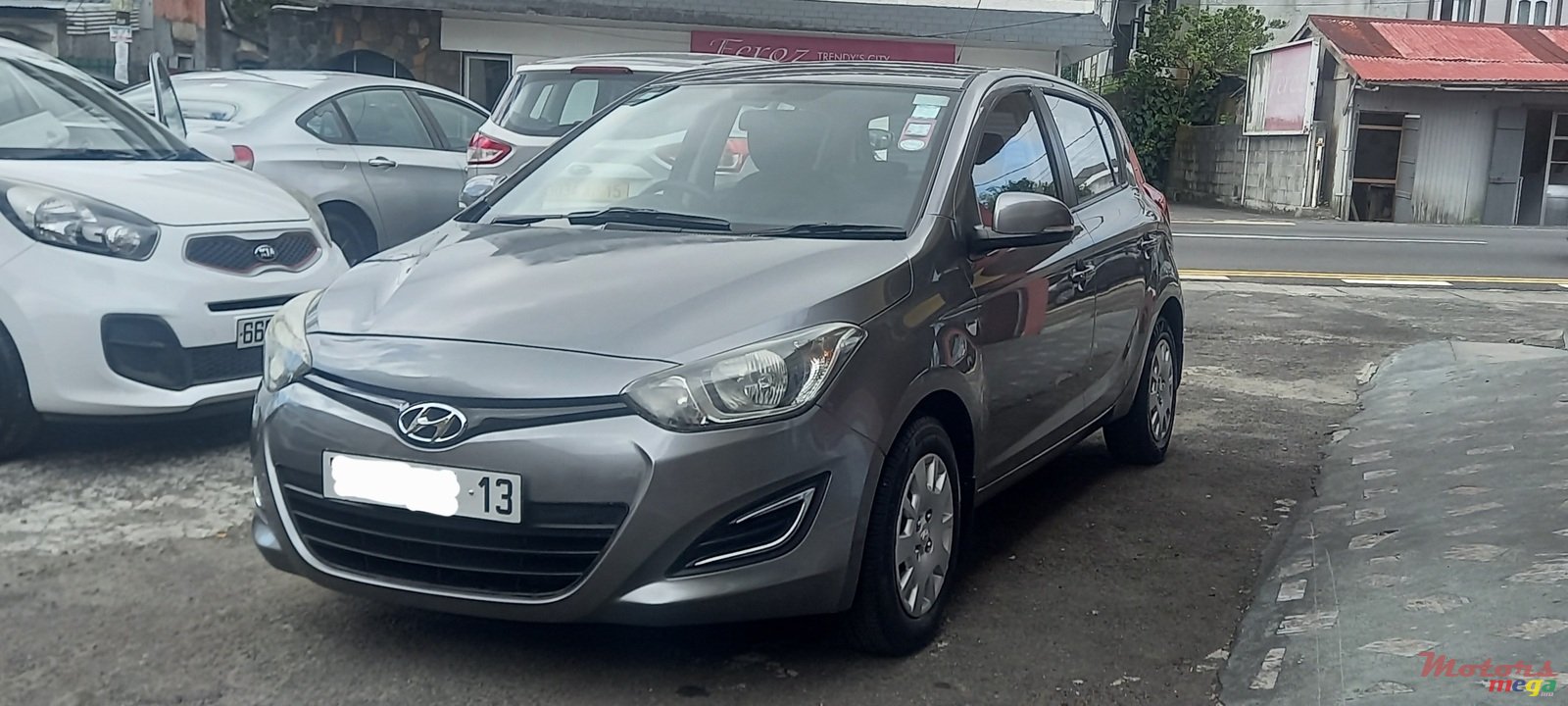 2013' Hyundai i20 photo #2