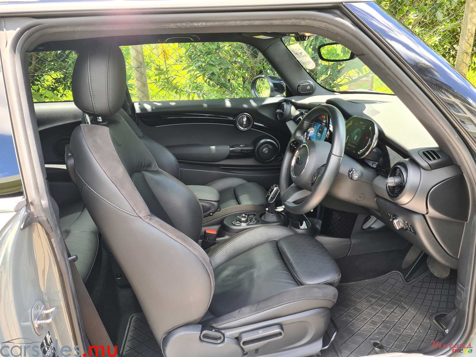 2022' MINI Cooper S photo #4