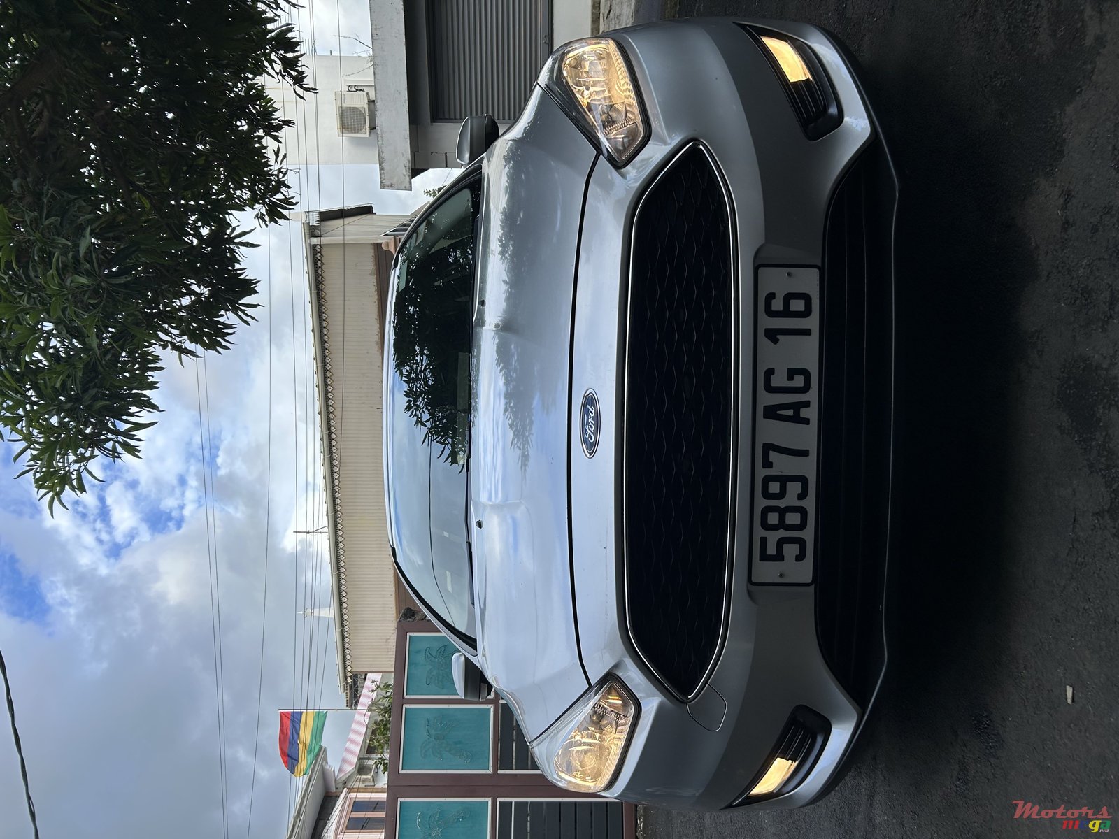 2016' Ford Focus photo #1