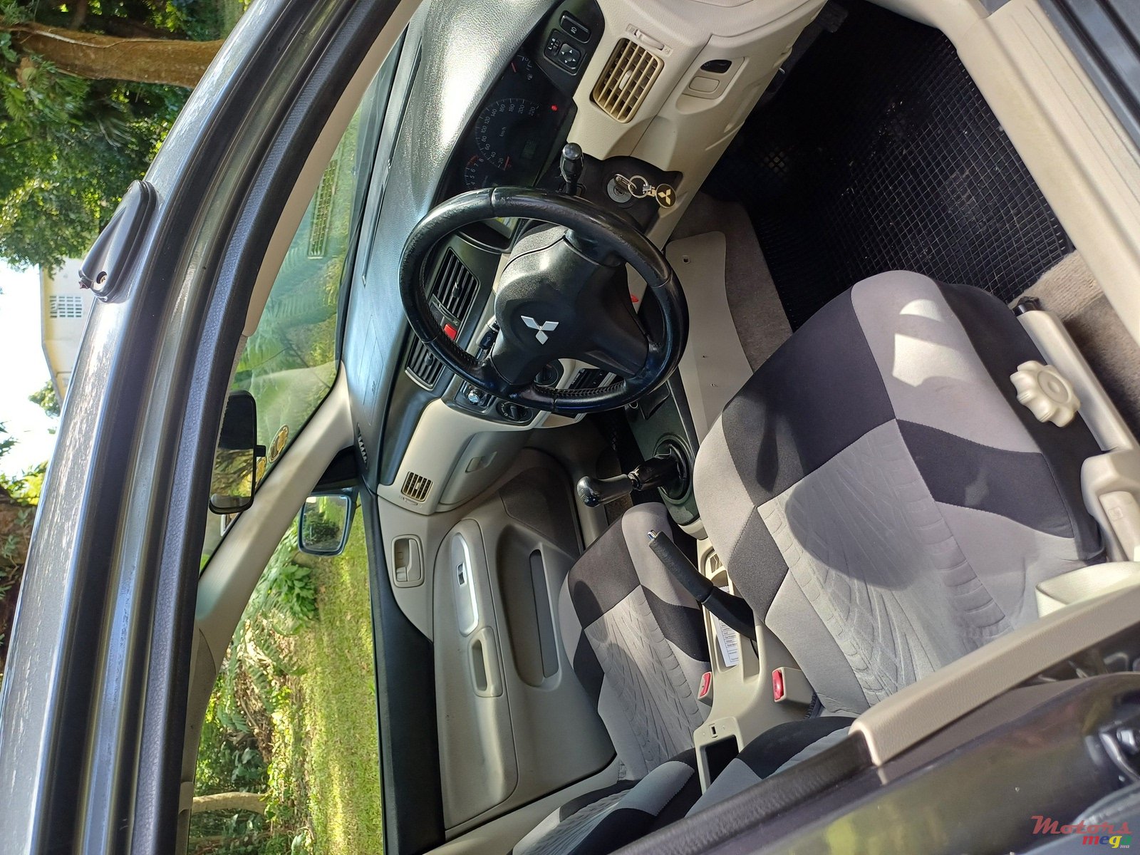 2007' Mitsubishi Lancer GLX photo #6