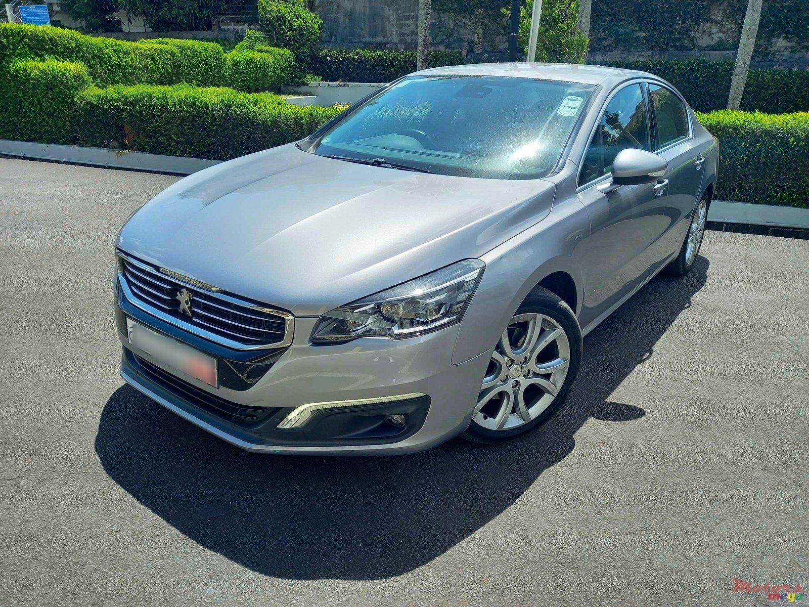 2018' Peugeot 508 1.6 THP photo #1