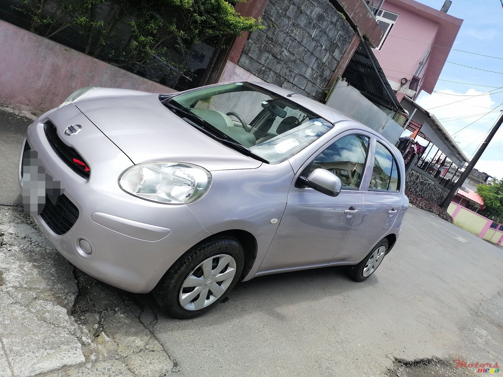 2011' Nissan March photo #2