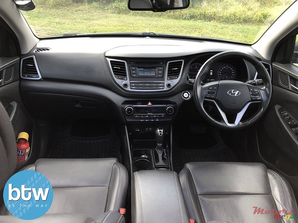 2015' Hyundai Tucson photo #7