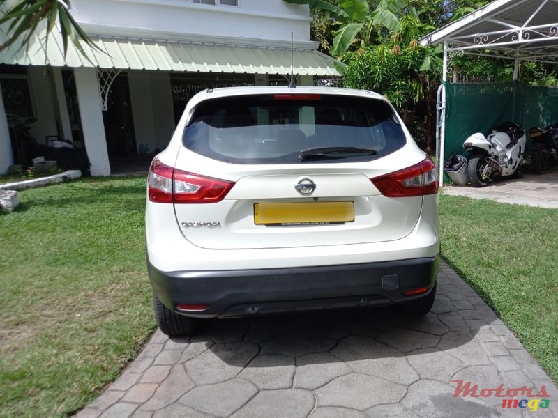 2017' Nissan Qashqai photo #4