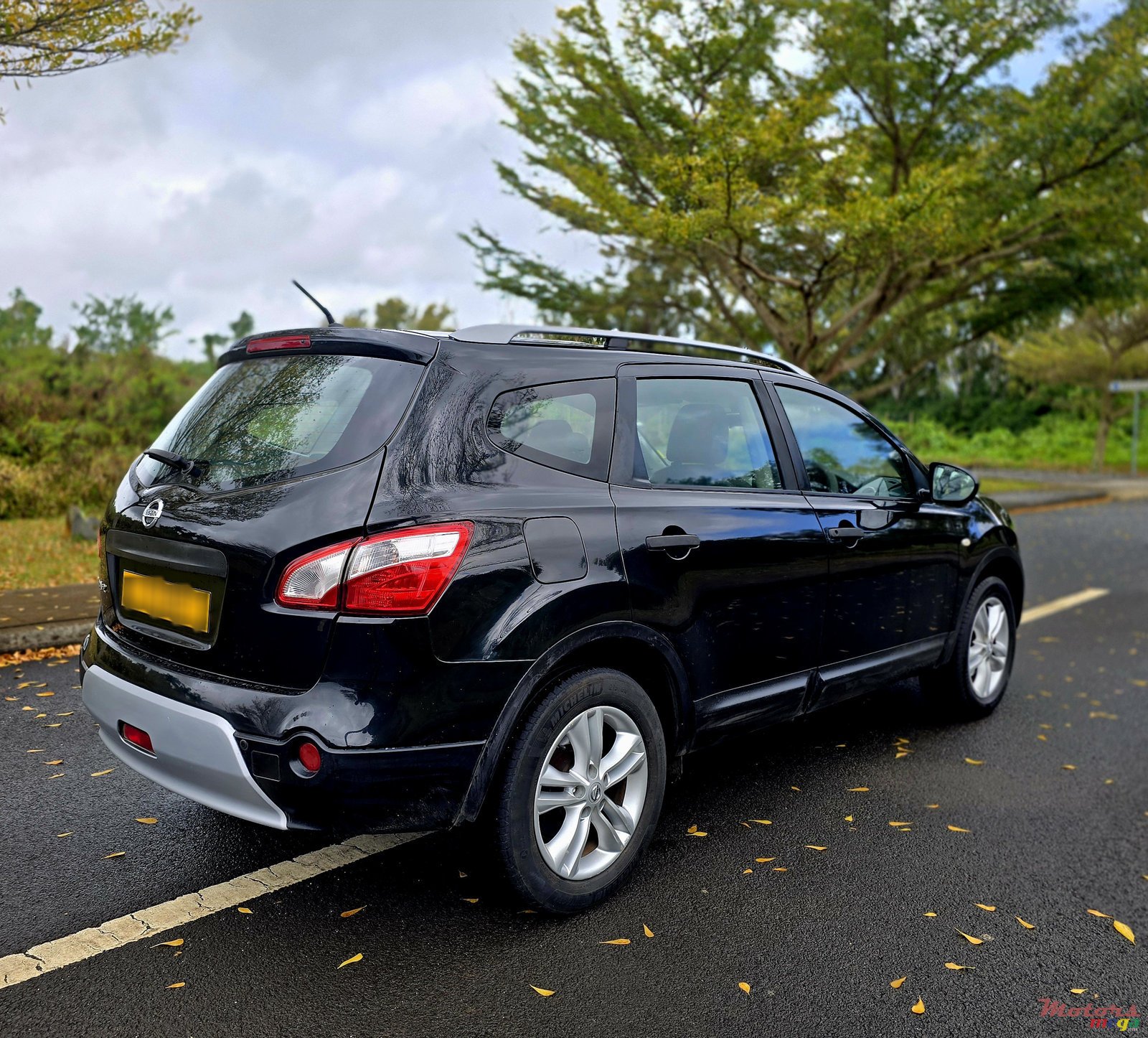 2012' Nissan Qashqai+2 7 seater photo #4