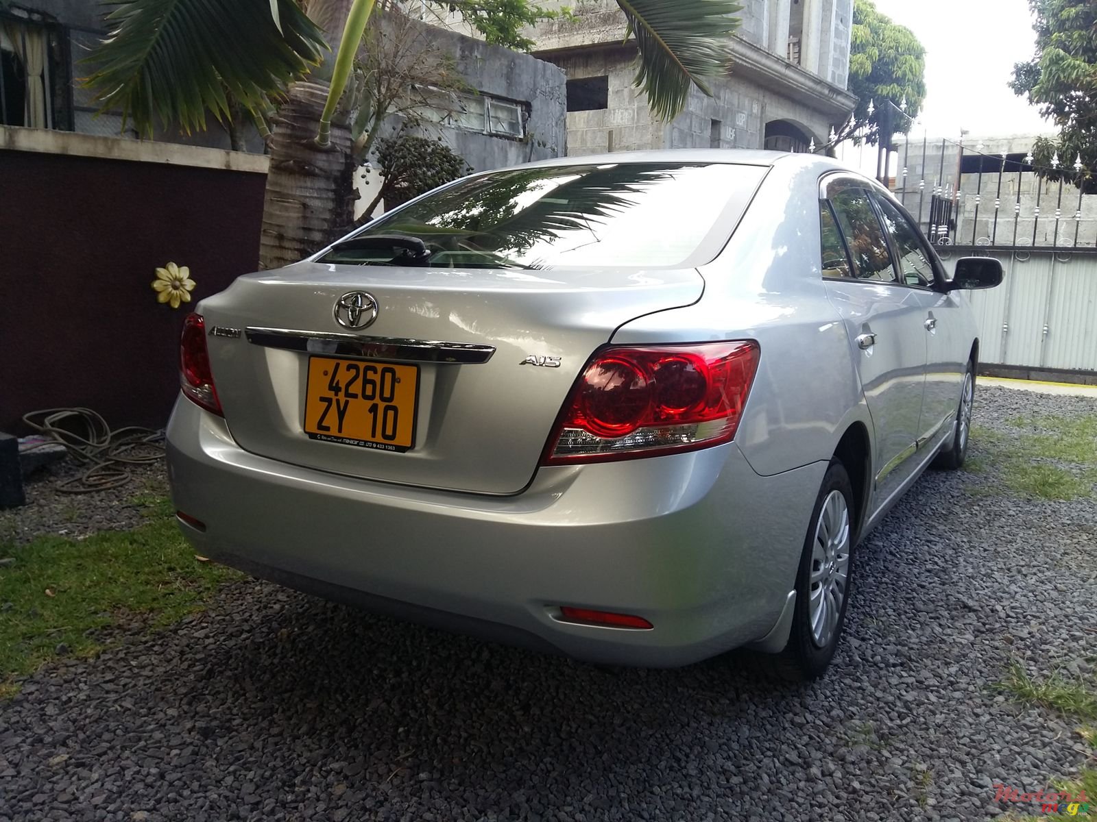 2010' Toyota photo #7