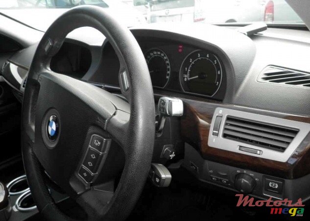 2004' BMW 745 photo #3