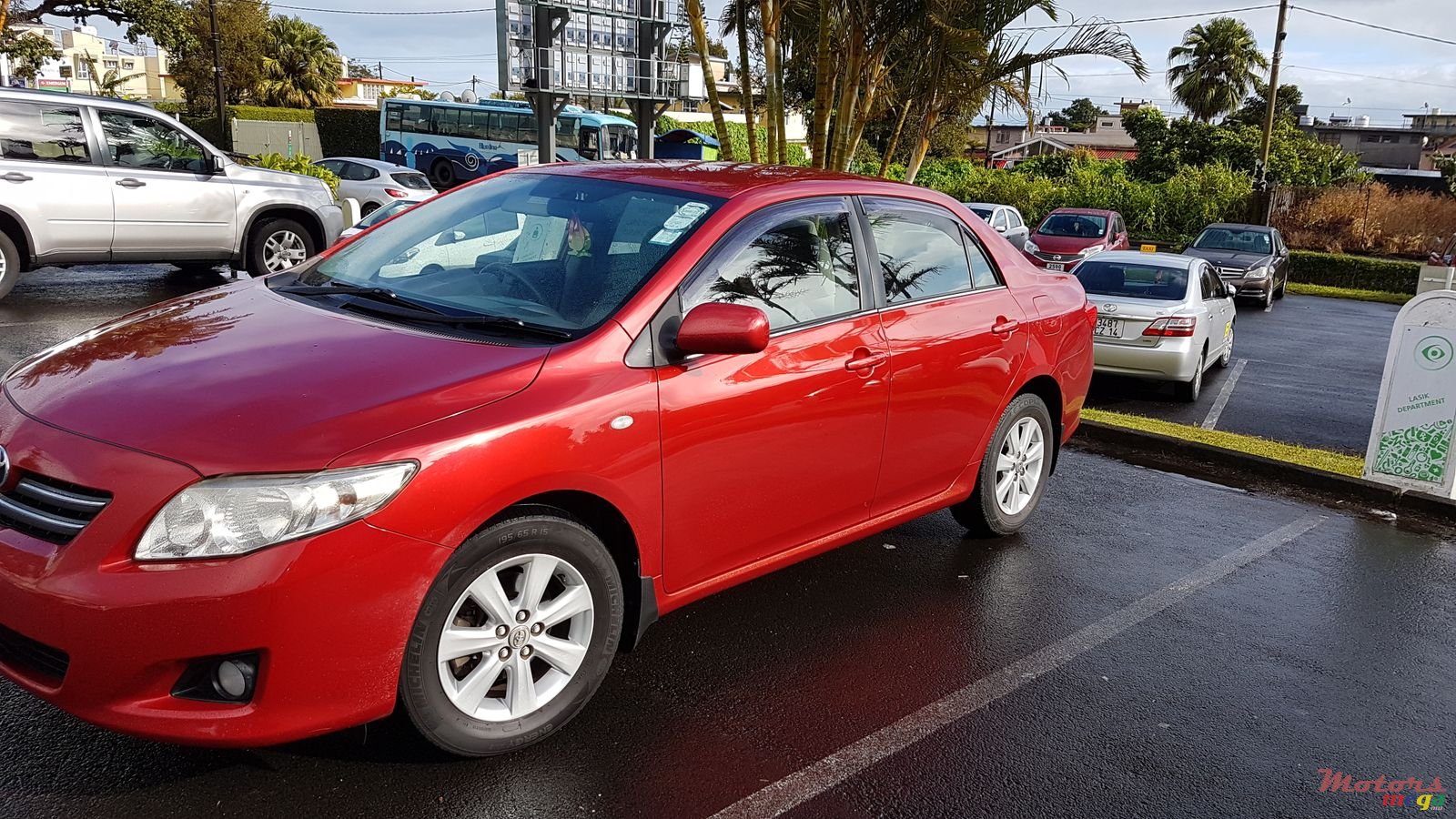 2009' Toyota Corolla photo #1