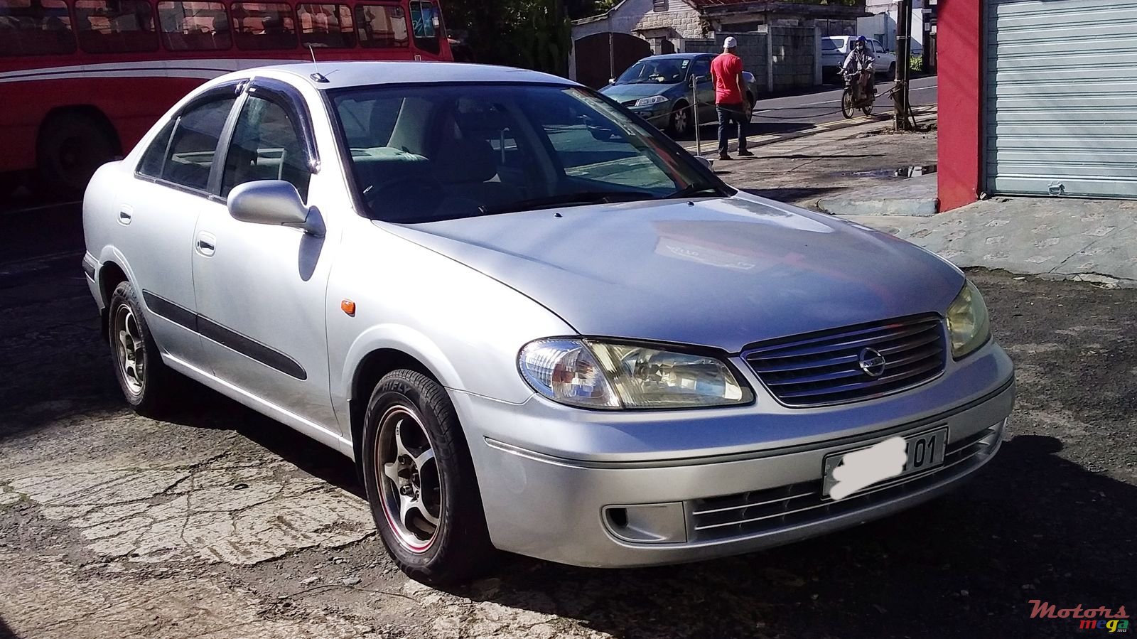 2001' Nissan Sunny N16 photo #2
