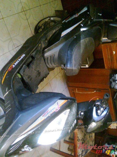 2010' Mobylette original photo #1