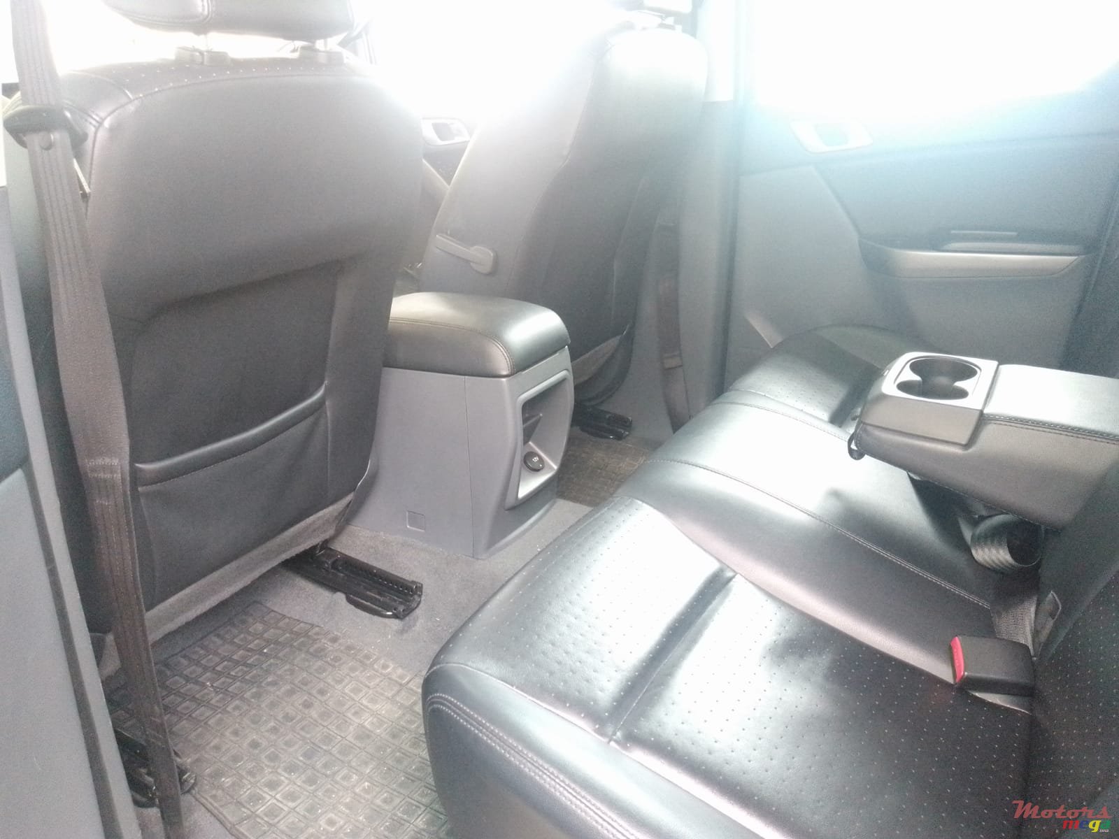 2018' Mazda BT-50 photo #6