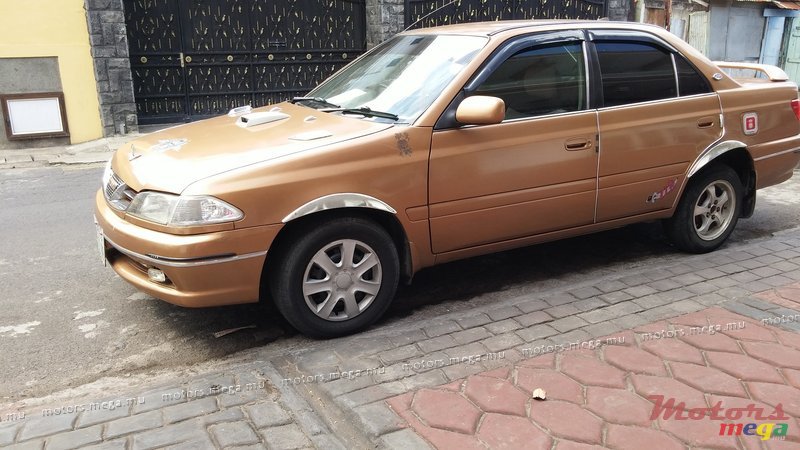 1999' Toyota non photo #2