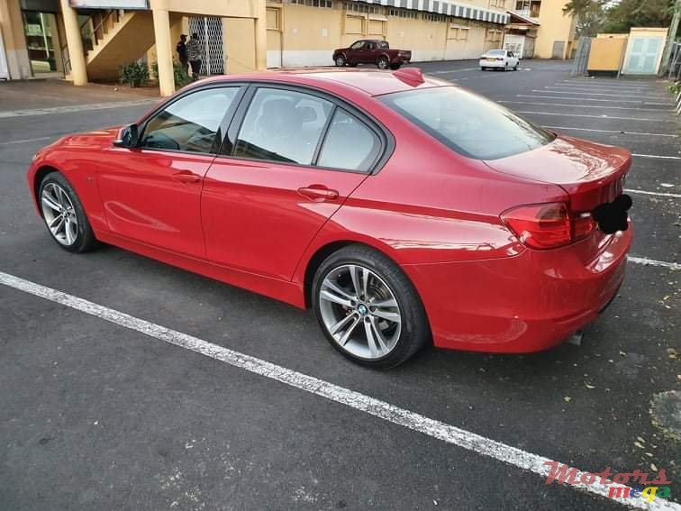 2015' BMW 3 Series Sedan photo #2