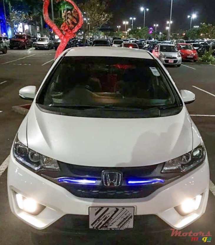 2014' Honda Fit Hybrid S Package photo #6