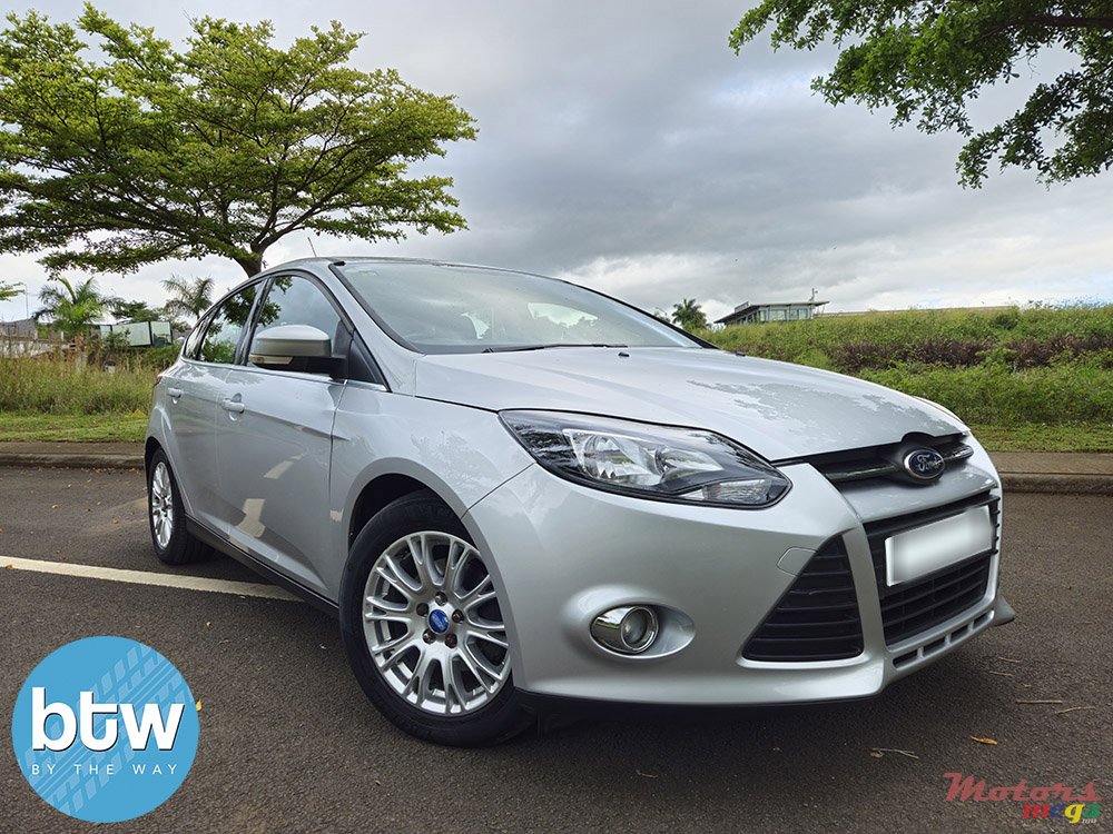 2014' Ford Focus photo #1