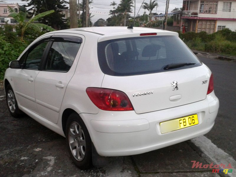 2006' Peugeot 307 photo #2