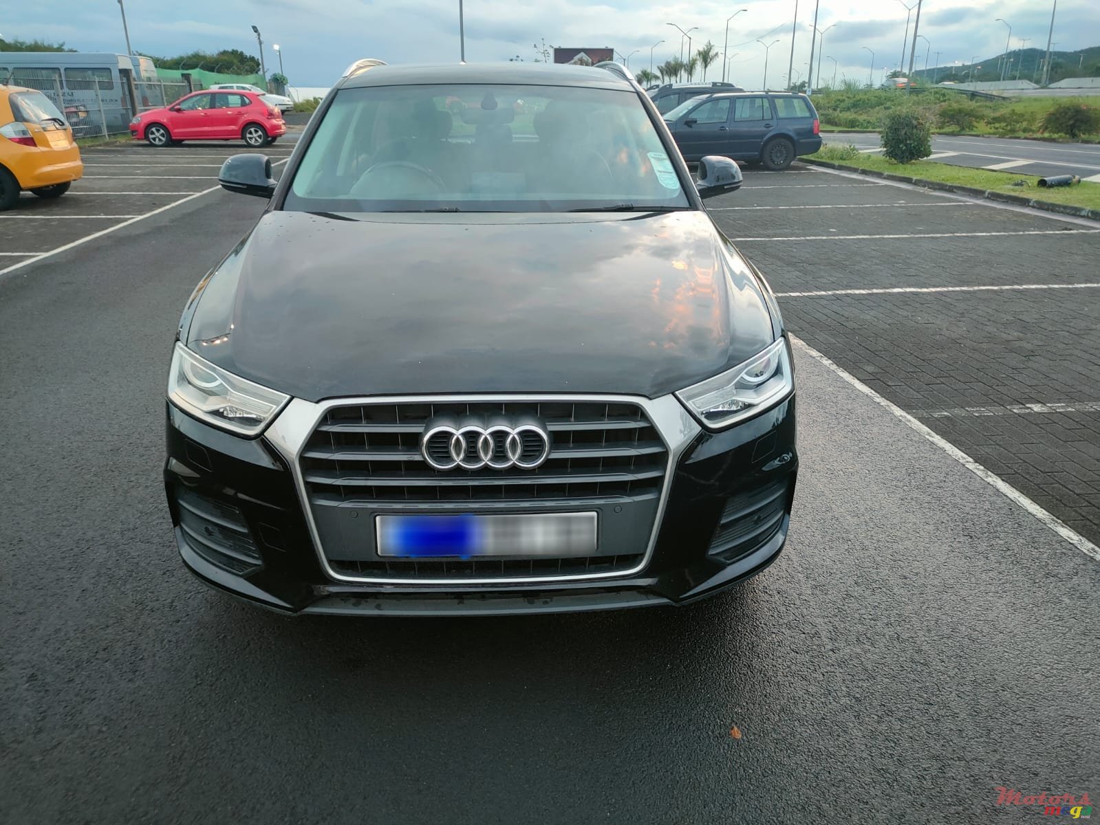 2018' Audi Q3 photo #1