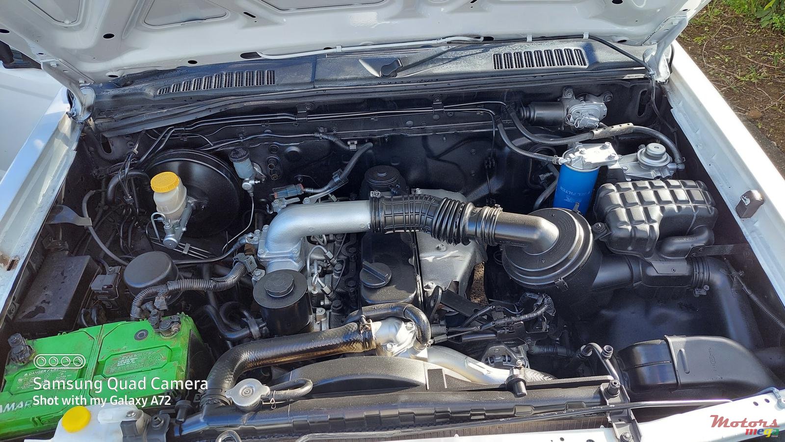 2008' Nissan Navara photo #4