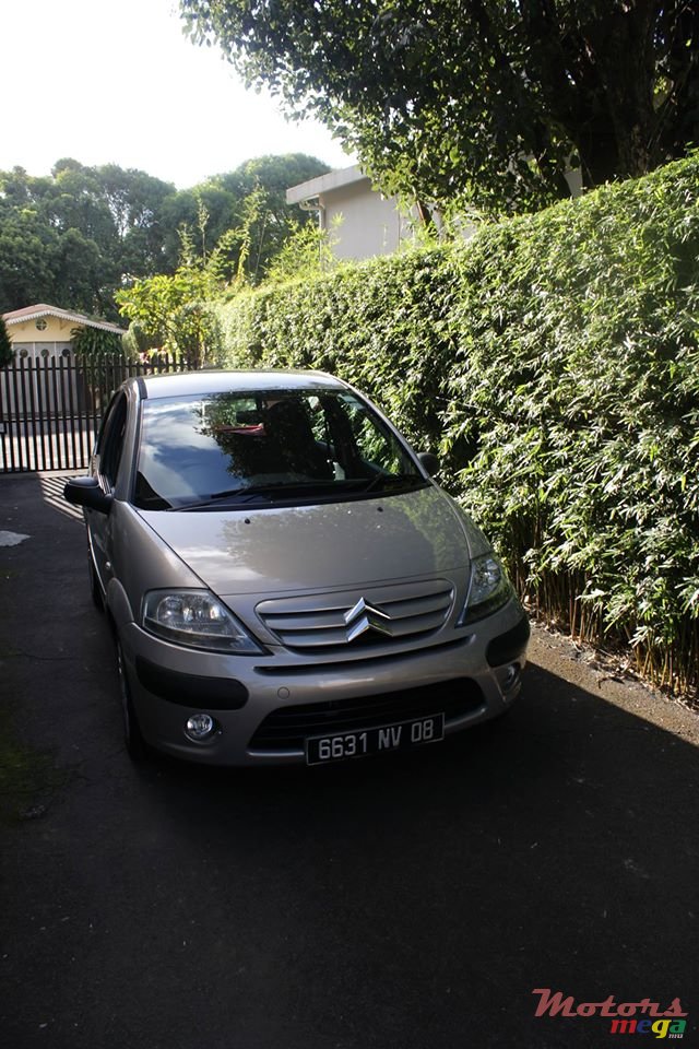 2008' Citroen C3 photo #3