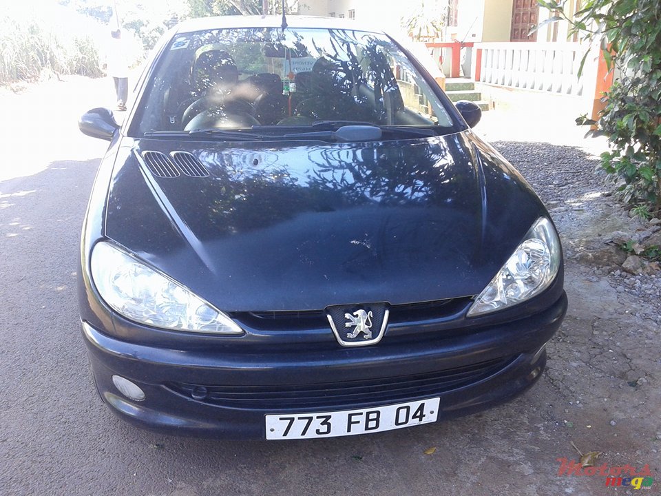 2004' Peugeot 206 photo #2