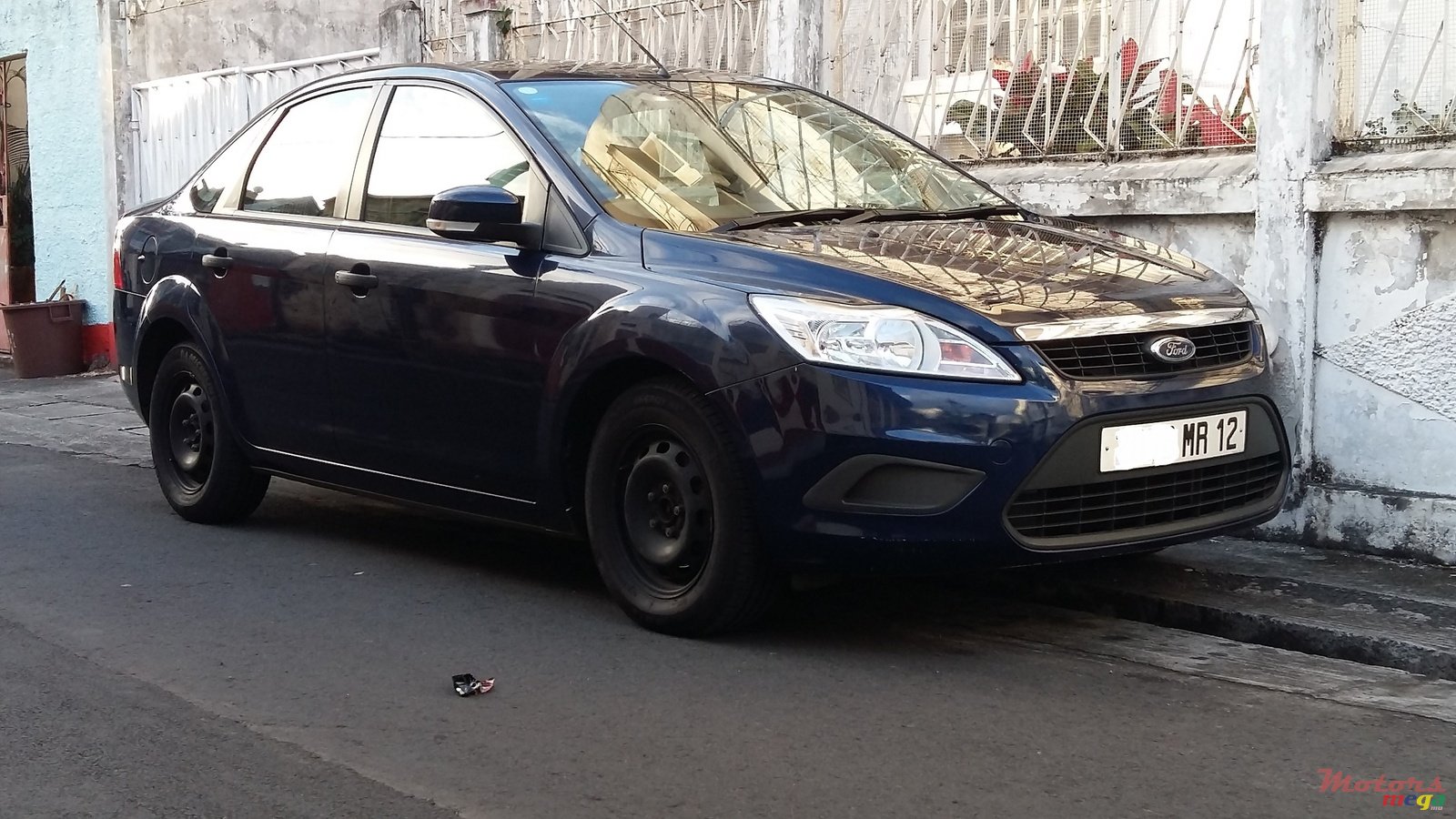 2012' Ford Focus photo #3