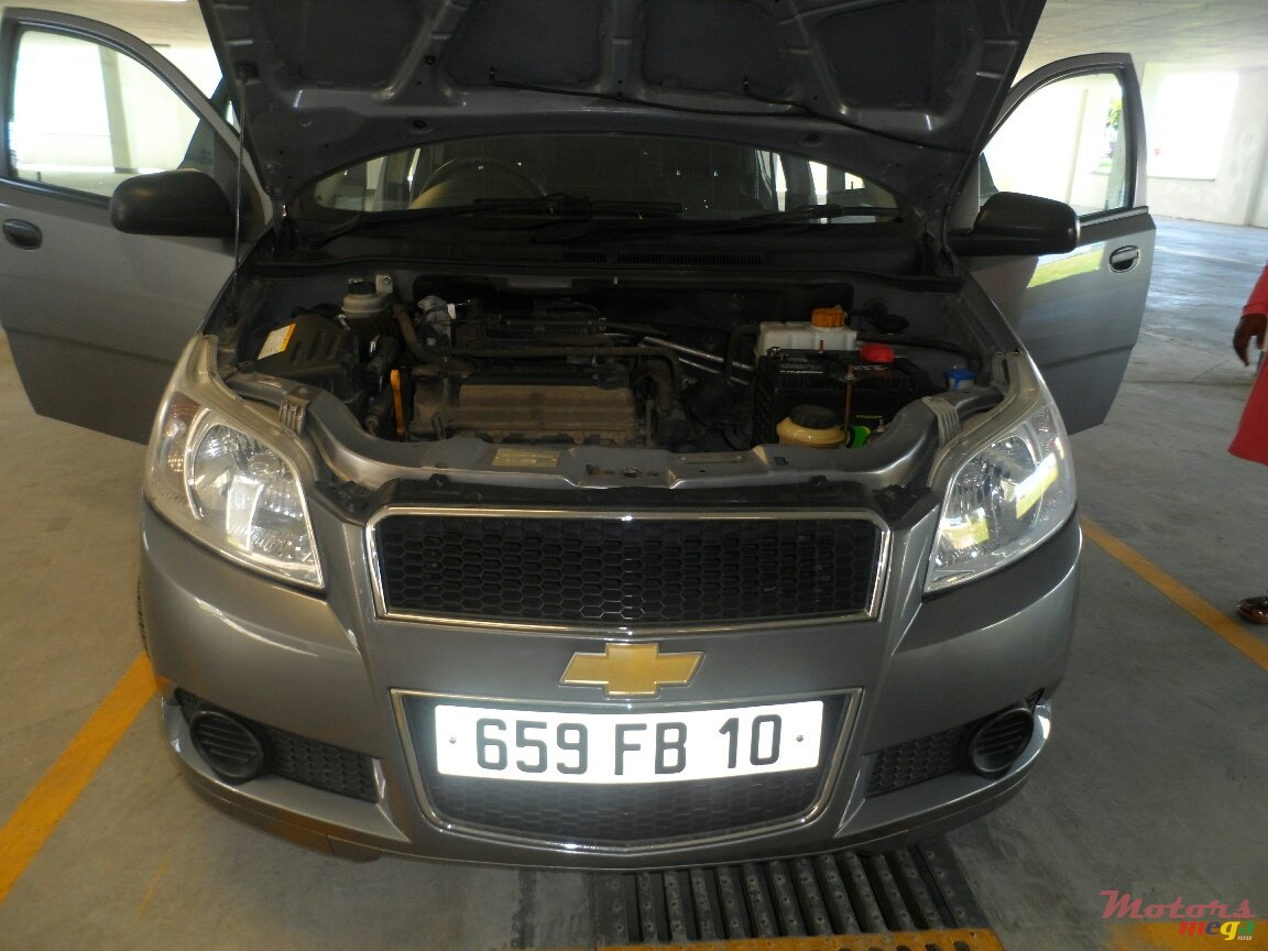 2010' Chevrolet Aveo photo #4