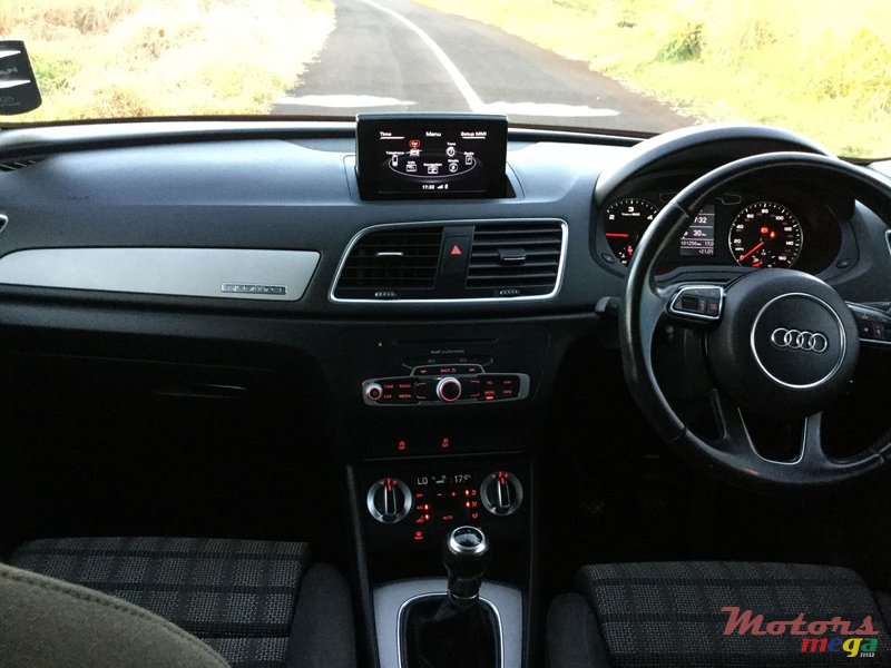2014' Audi Q3 SUV photo #7