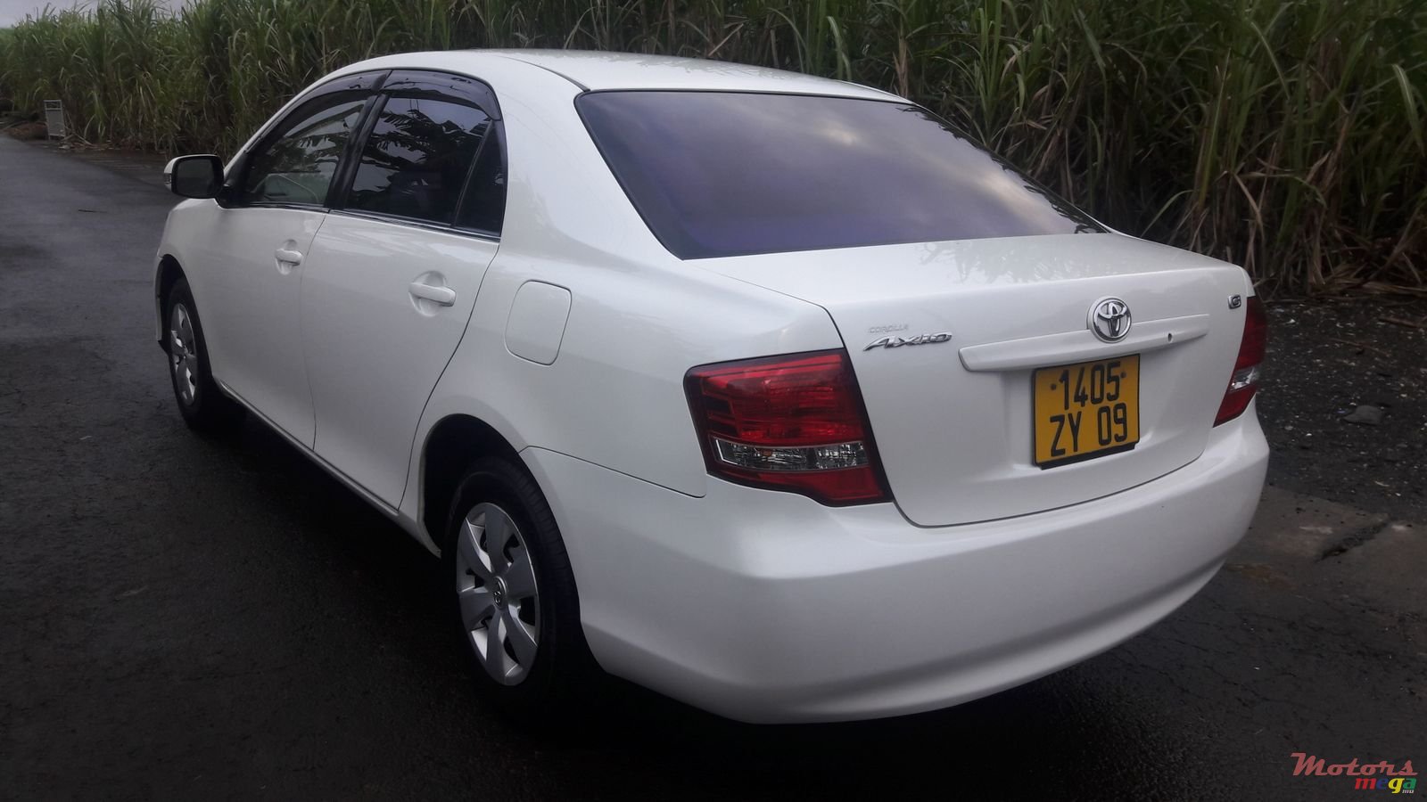 2009' Toyota Axio Grade G photo #1