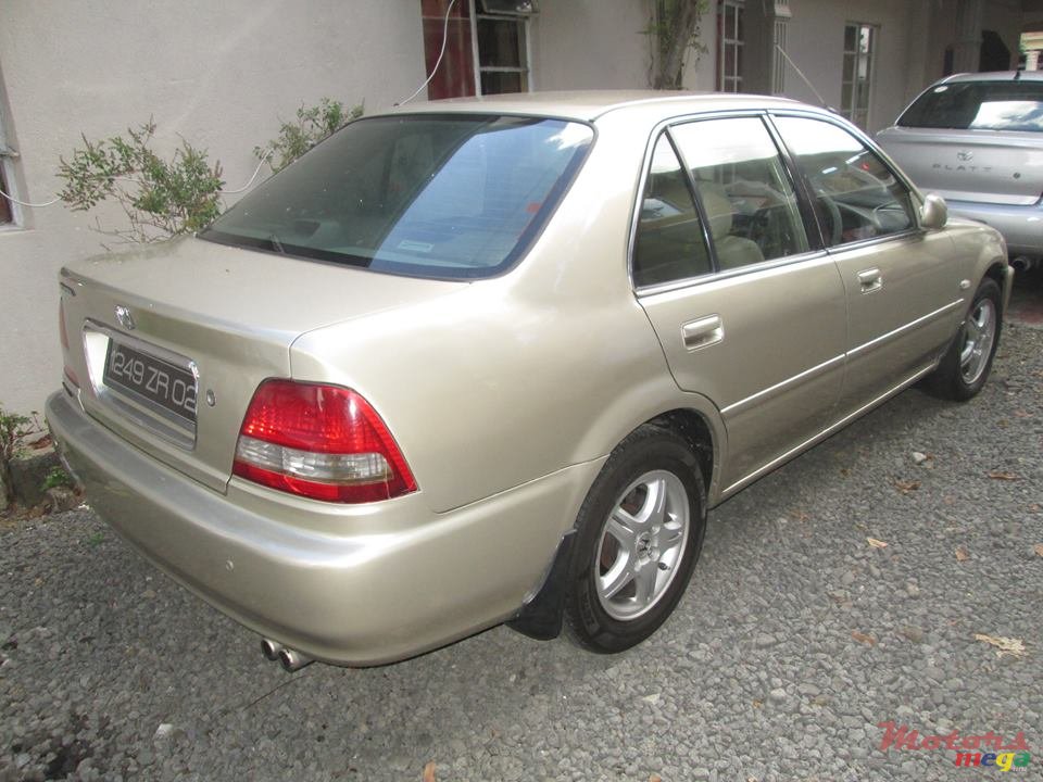 2002' Honda City photo #4