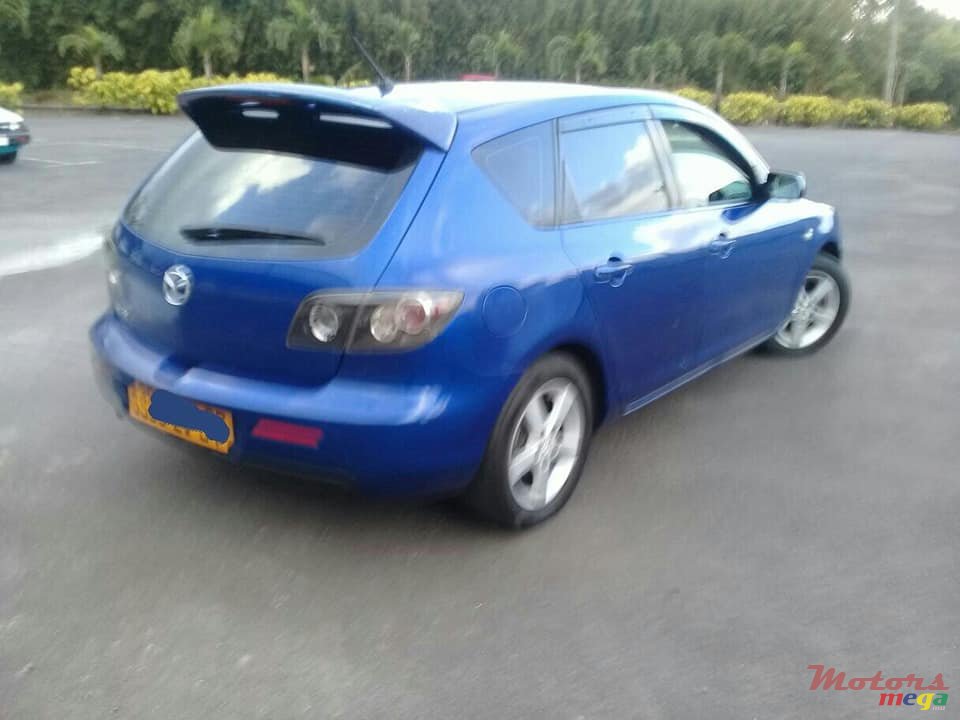 2007' Mazda 3 photo #2