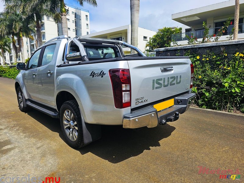 2022' Isuzu D-Max LX 3.0 TD photo #3