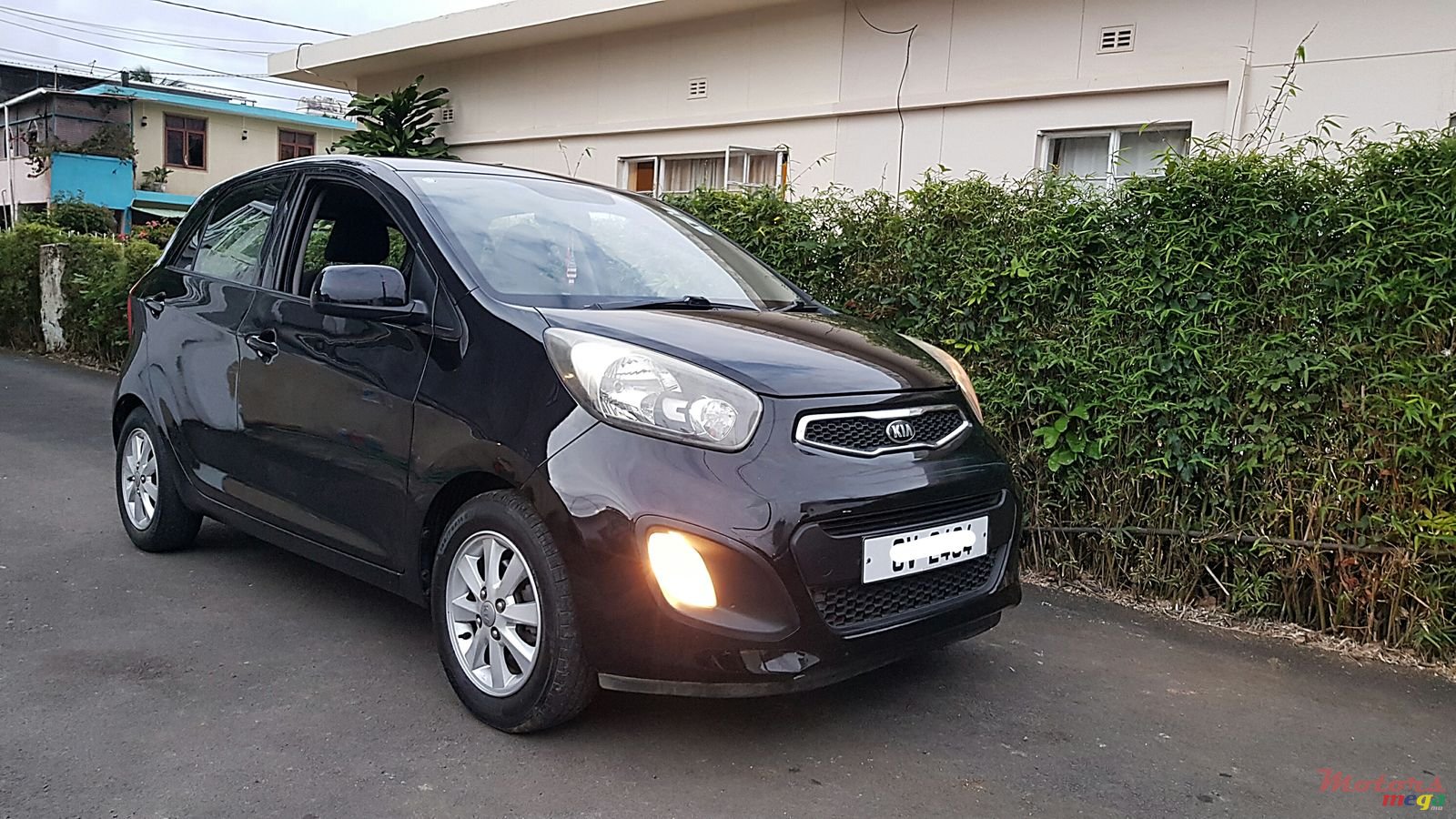 2013' Kia Picanto Automatic photo #1