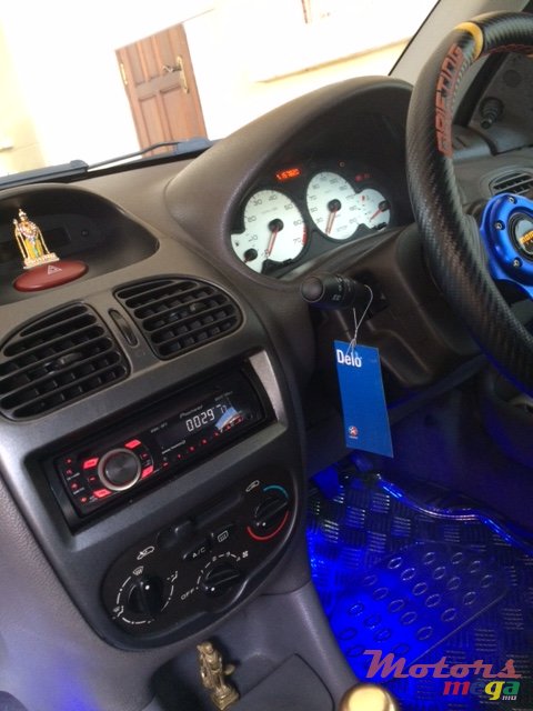 2003' Peugeot 206 photo #4