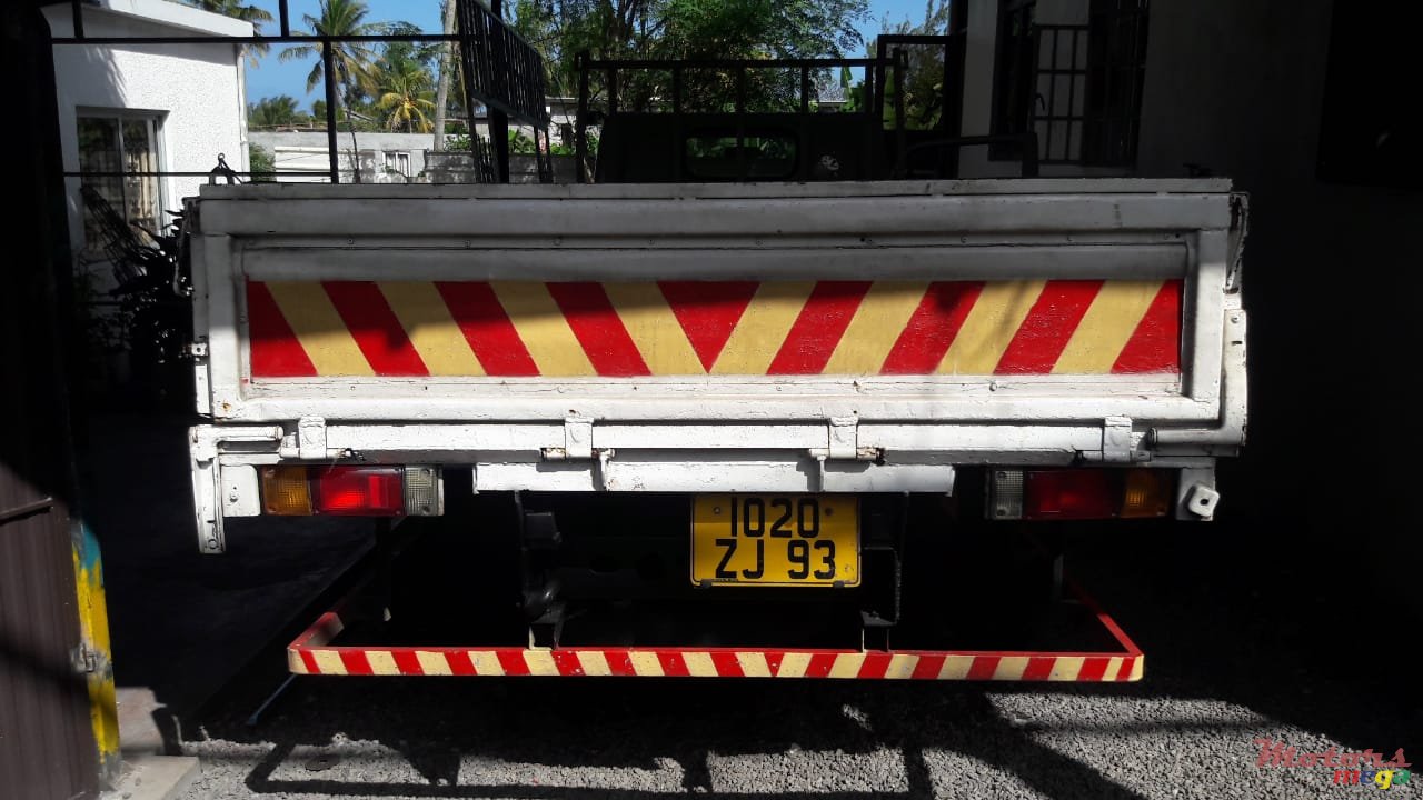 1993' Nissan Atlas 200 photo #1