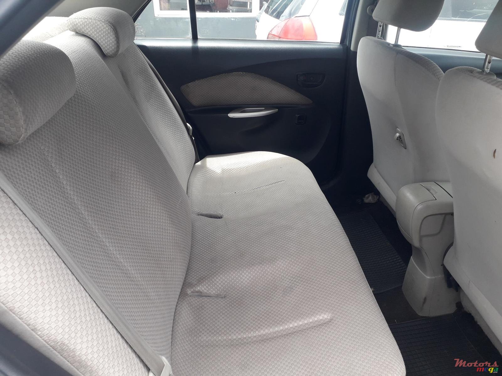 2007' Toyota Belta 1300cc photo #4