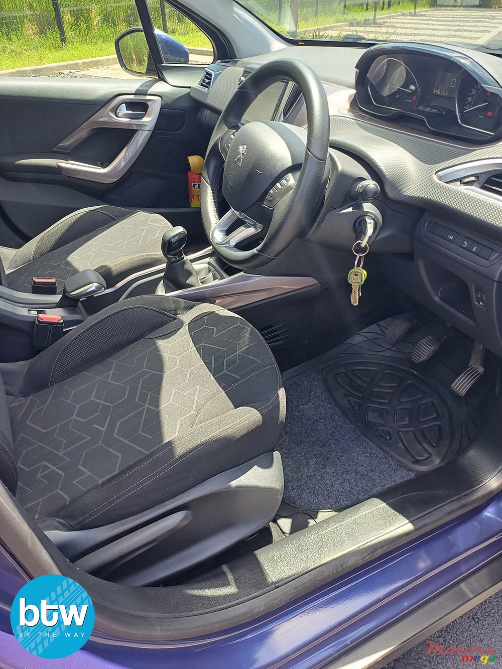 2016' Peugeot 2008 Active photo #5