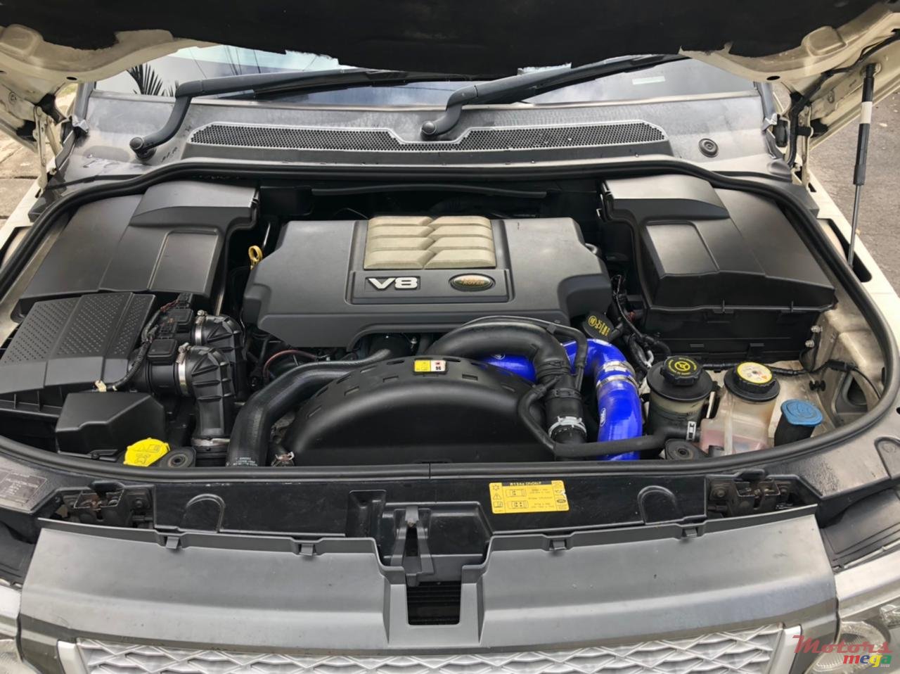 2009' Land Rover Range rover sport TDV8 photo #7