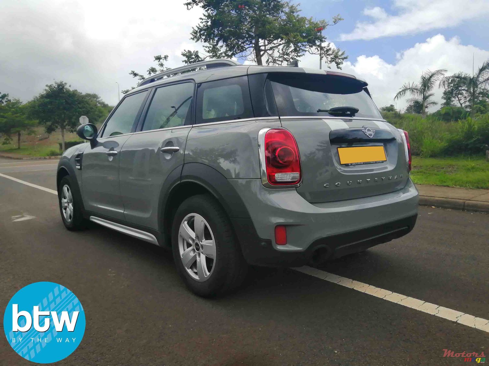 2019' MINI Countryman photo #3