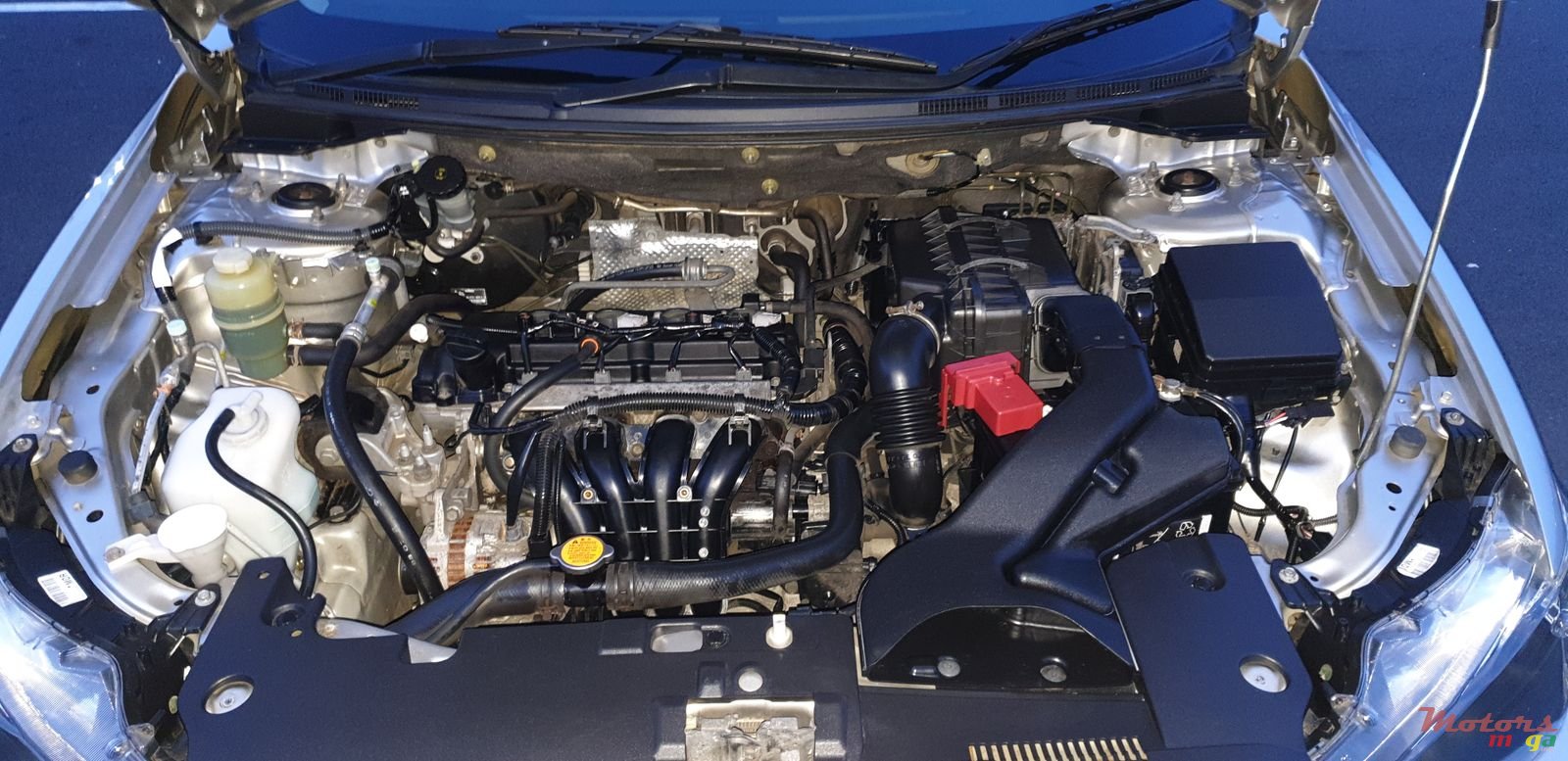 2012' Mitsubishi Lancer Ex photo #3