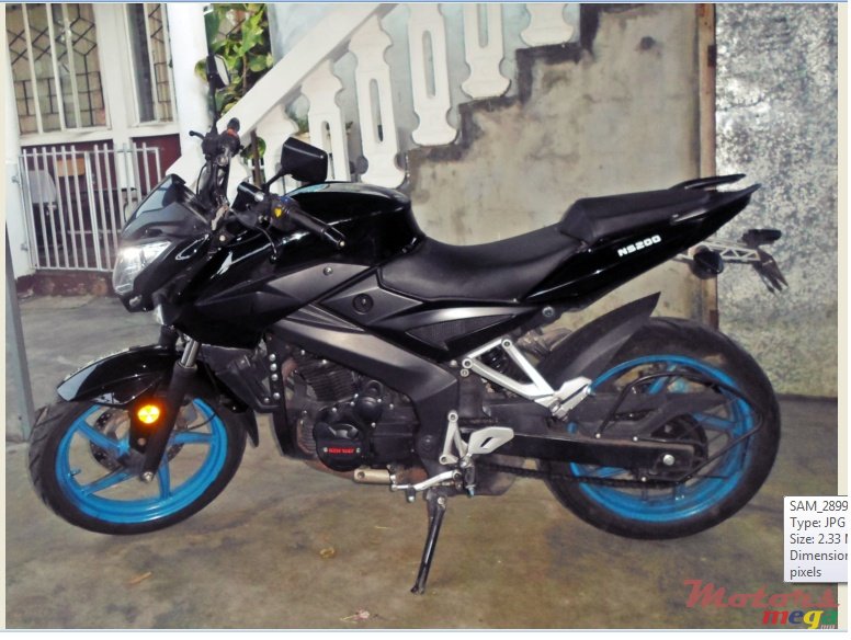 2016' Bajaj photo #1