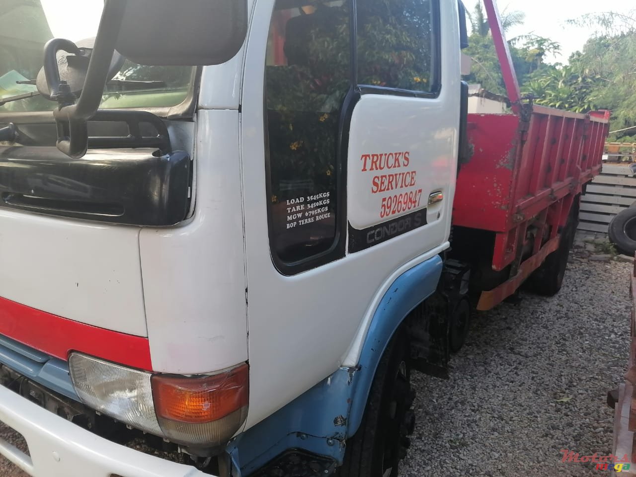 1999' ATTACK photo #2