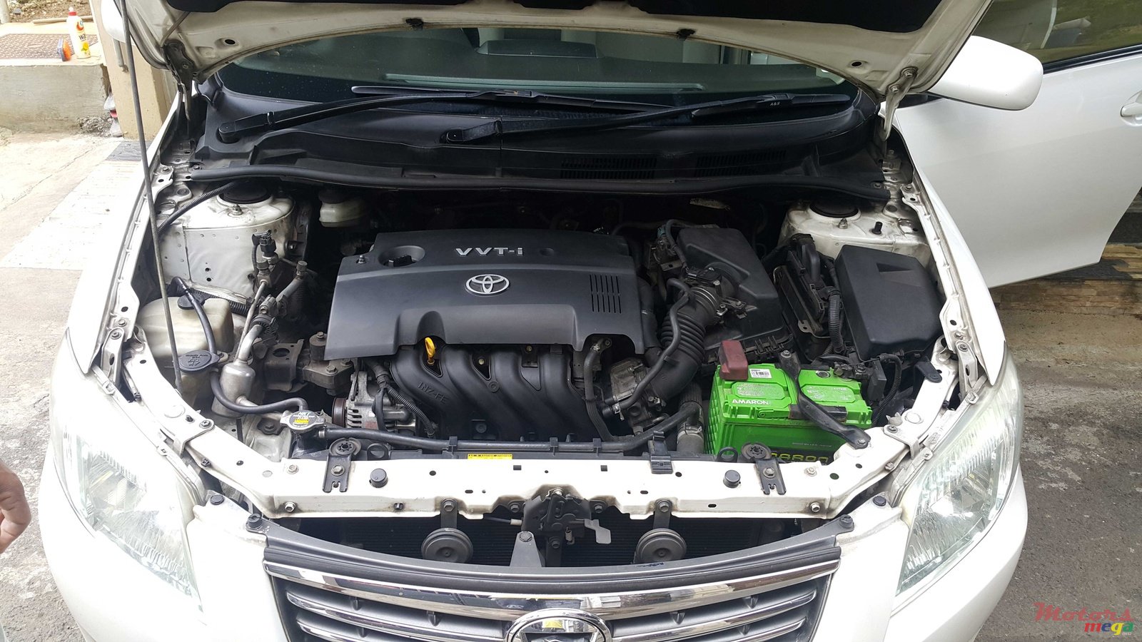 2009' Toyota Axio photo #7