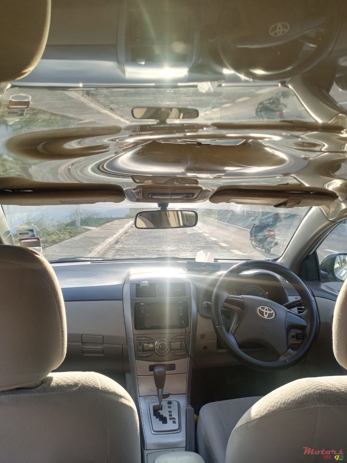 2010' Toyota Axio photo #3