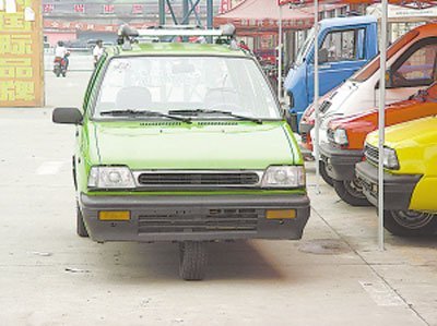 Have You Met the Maruti 800?s Three-Wheeled Chinese Cousin?