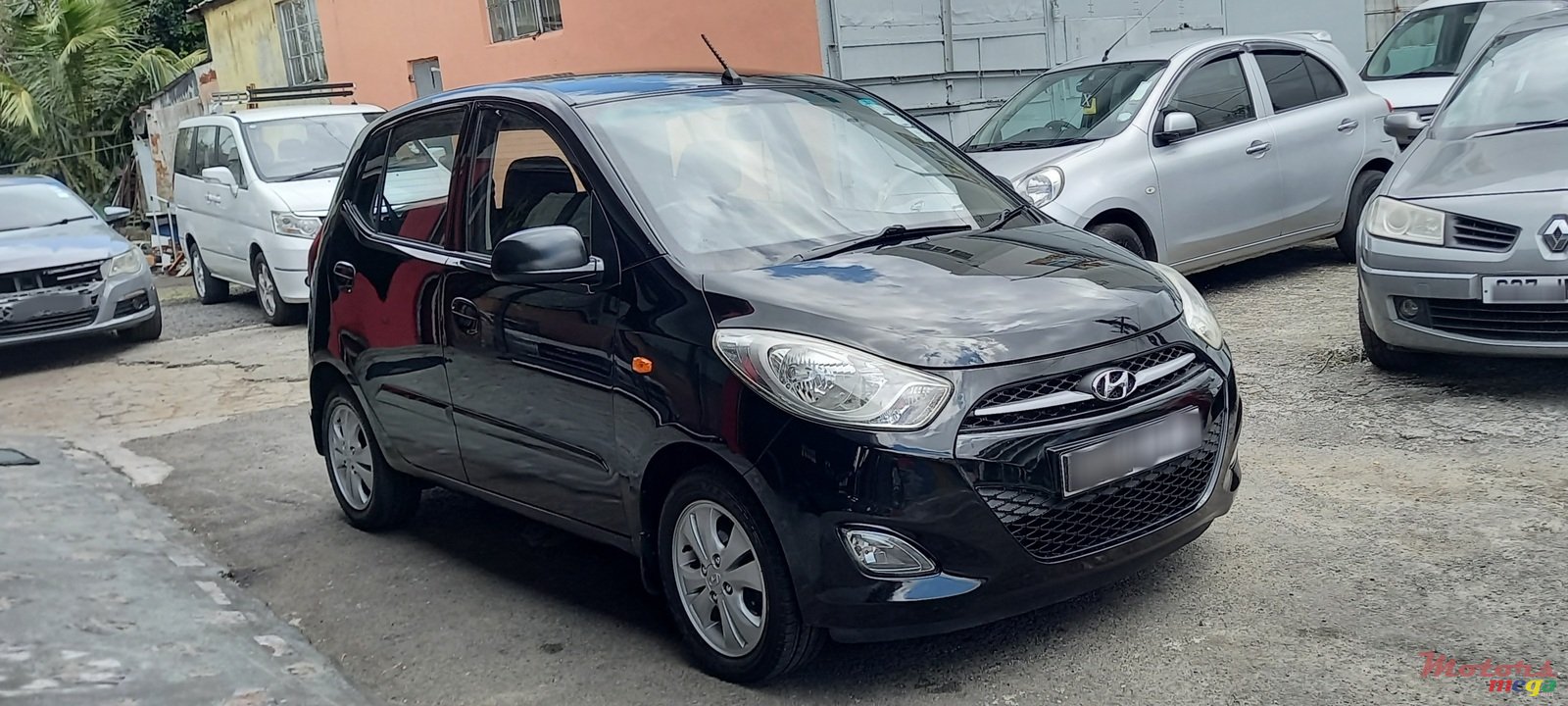 2013' Hyundai i10 photo #2
