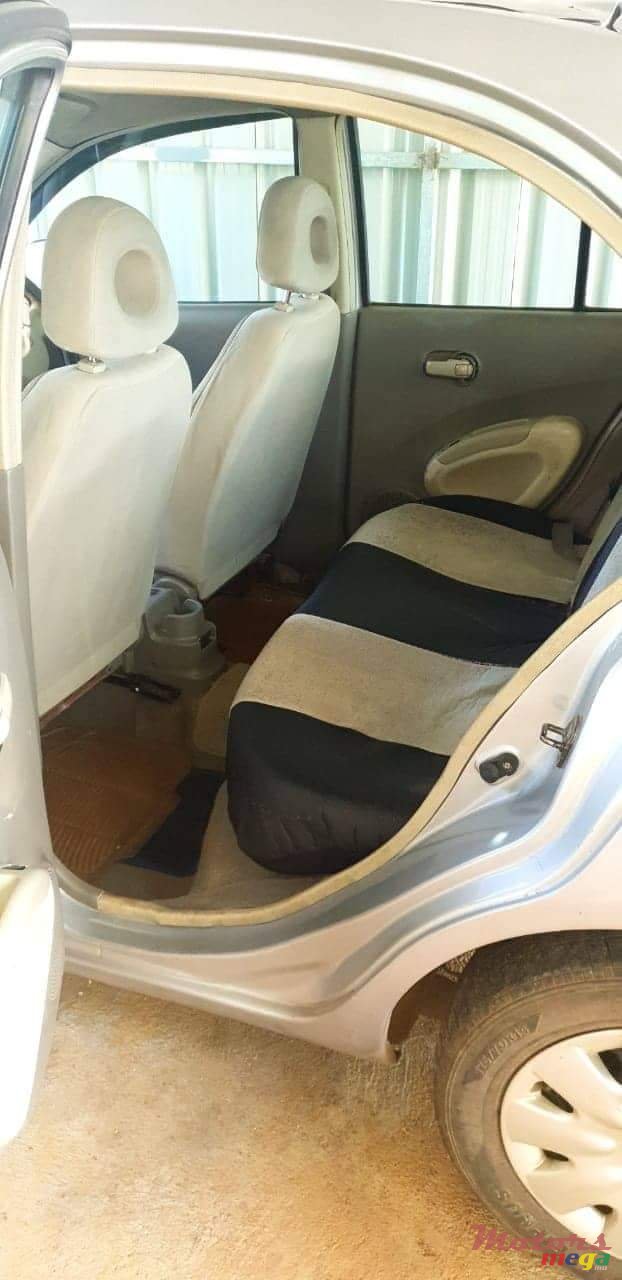 2003' Nissan March photo #5