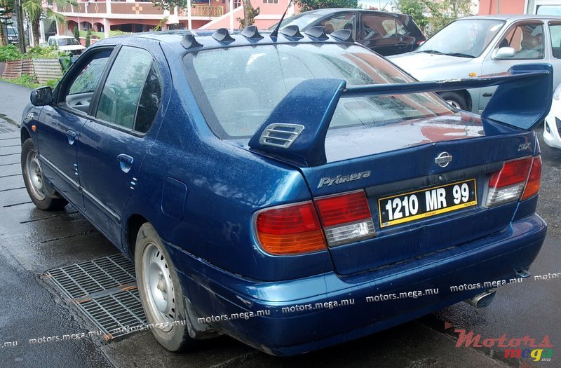 1999' Nissan photo #1