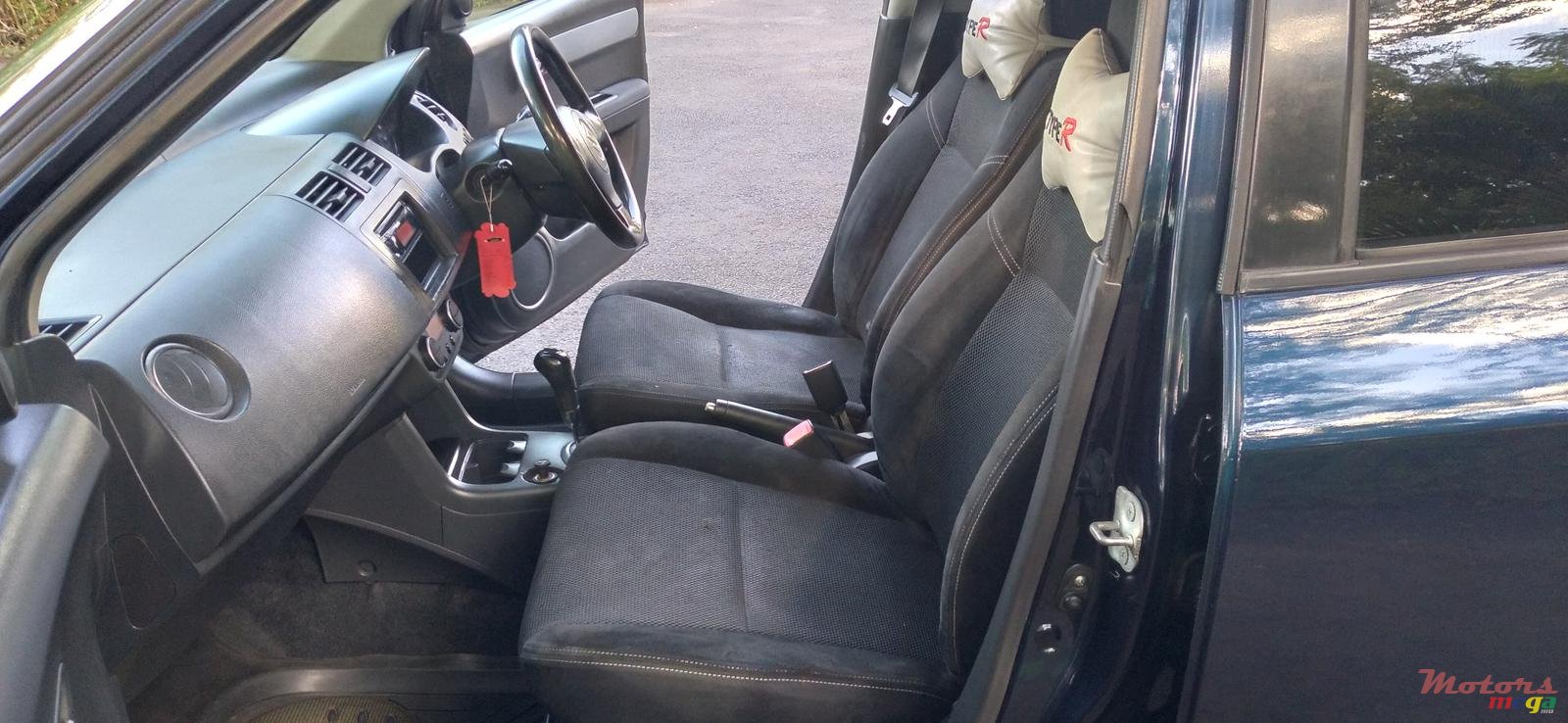 2008' Suzuki Swift photo #5